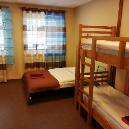Everest Kivioli Hostel エクステリア 写真